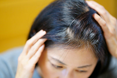 白髪が増える理由は？黒髪は取り戻せる！？